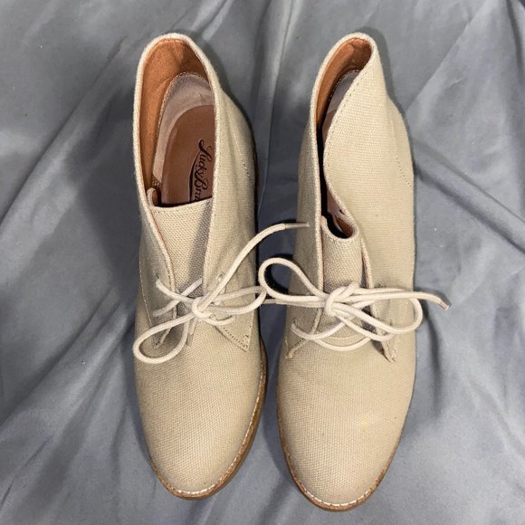 Lucky Brand Women's Tan Ankle Booties - Picture 3 of 6